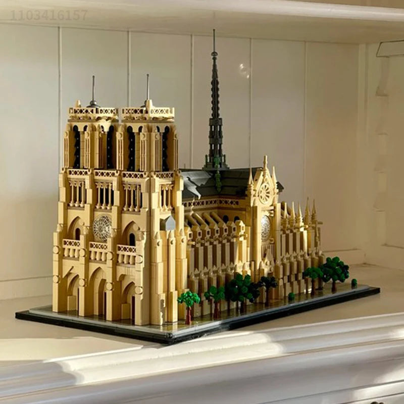 Notre-Dame (4383tk) Technical 21061