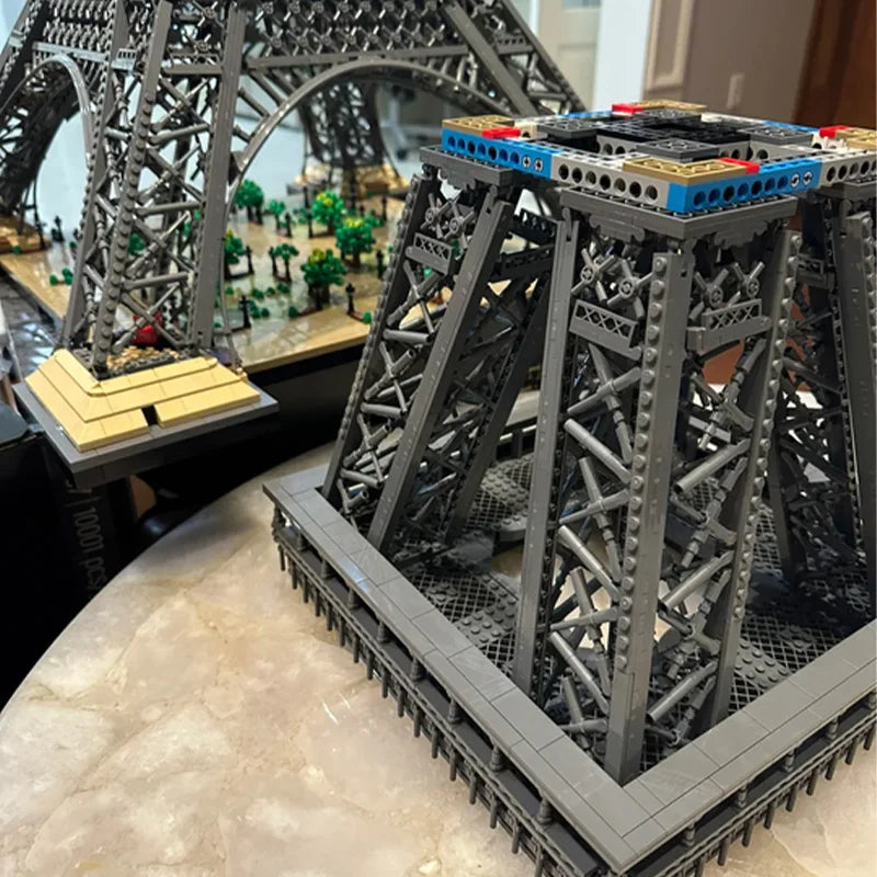 1.5M  Eiffel Tower (10001tk) Technical 10307