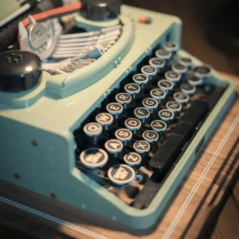 Typewriter (2079tk) Technical 21327